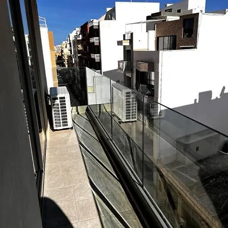 Mediterranea 2 Bedroom Smart Apartment St. Paul's Bay Exterior photo